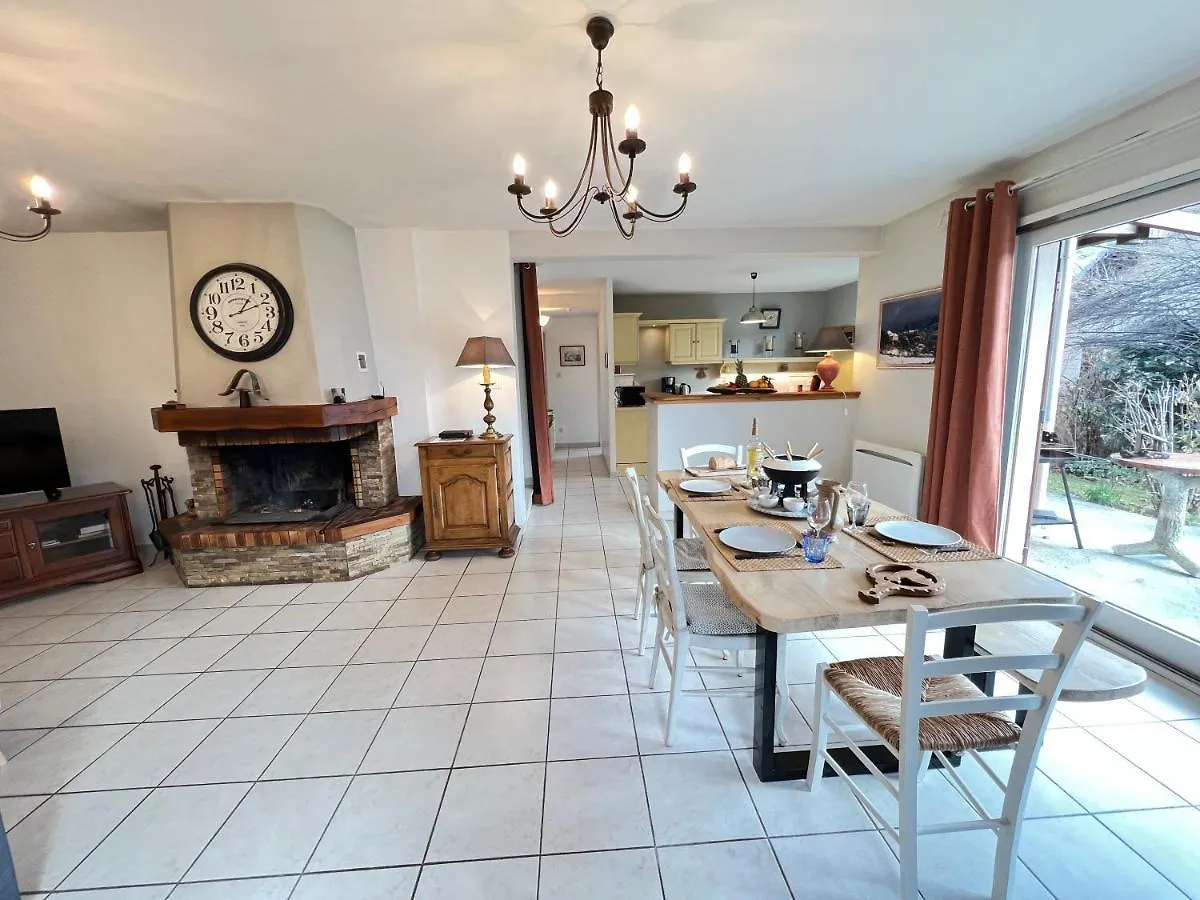 Maison Des Vignes Embrun