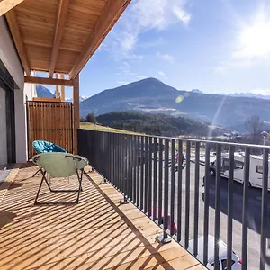 Appartement Au Calme Des Sommets - Vue Montagne, Embrun