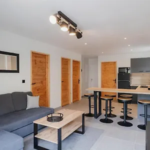 Appartement Beau T3 Au Style Moderne #2, Embrun